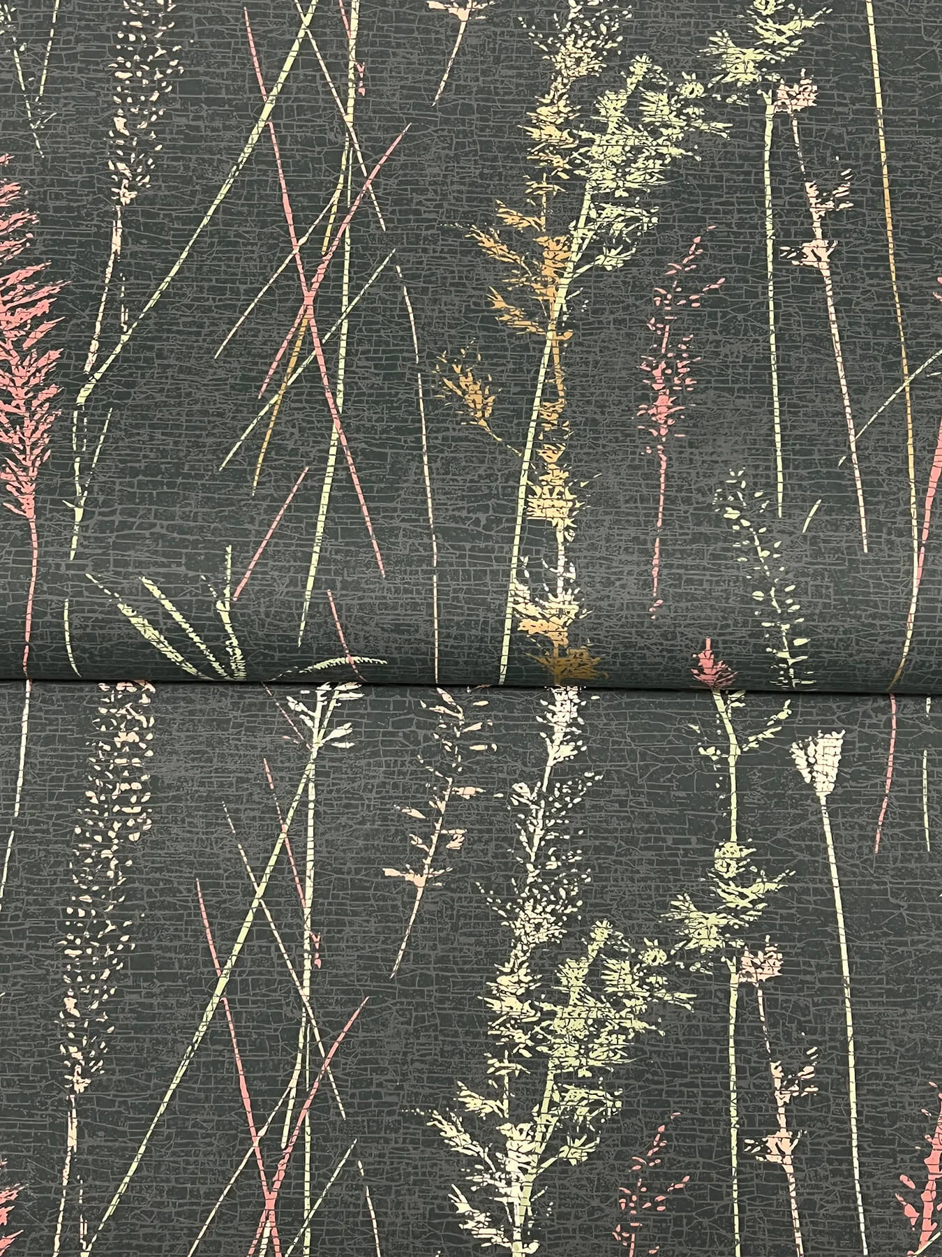 Antonina Vella Meadow Splendor - Black Wallpaper | Buy Online Antonina Vella Meadow Splendor wallpaper, color Black, SKU LL3241