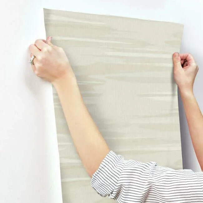 Antonina Vella Nimbus - White Wallpaper | Buy Online Antonina Vella Nimbus wallpaper, color White, SKU DD3824
