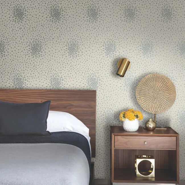 Antonina Vella Petite Leaves wallpaper, color Beige & Silver, SKU MD7105
