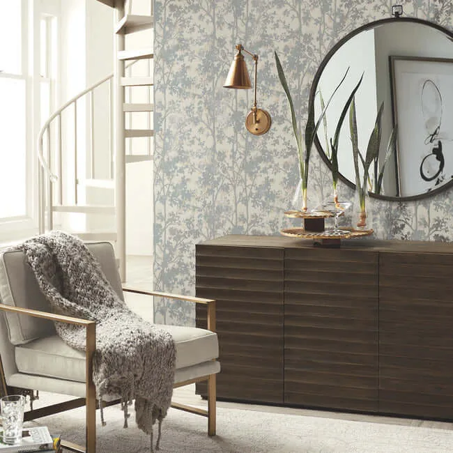 Antonina Vella Shimmering Foliage wallpaper, color Cream & Silver, SKU MD7141