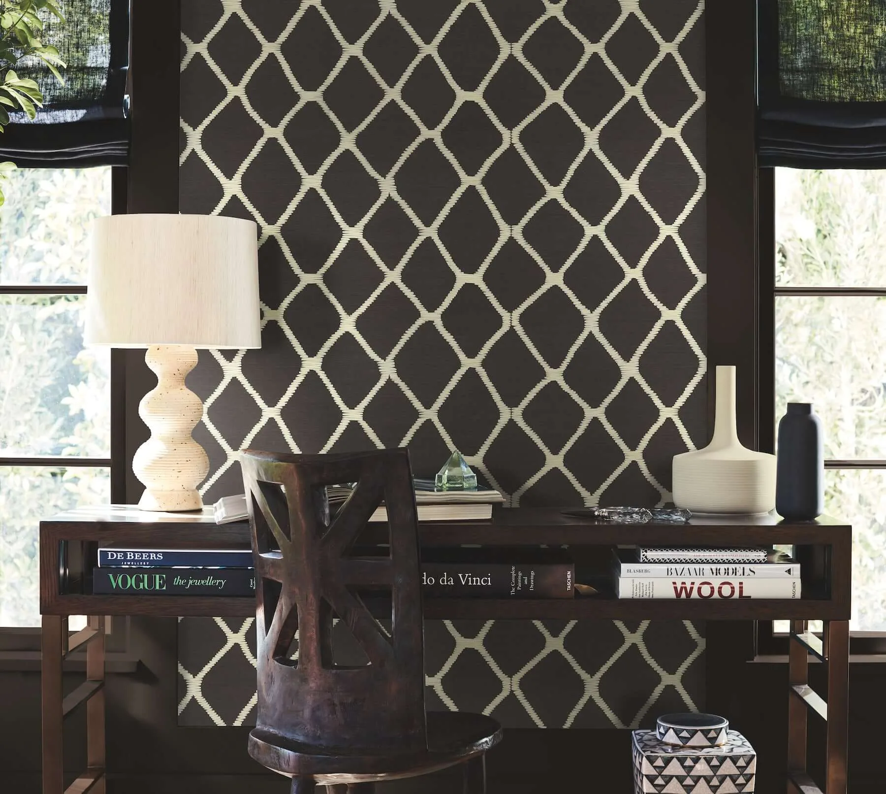 Antonina Vella Tonga - Black & White Wallpaper | Buy Online Antonina Vella Tonga wallpaper, color Black & White, SKU AB3121
