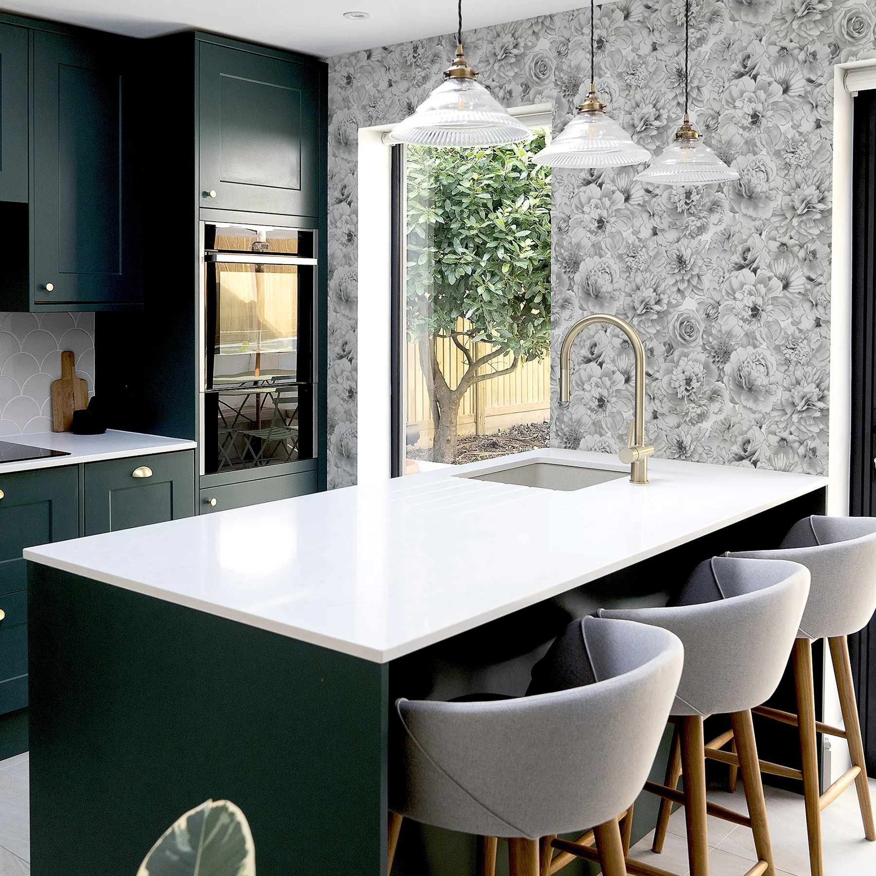 Arthouse Clarissa - Grey Wallpaper | Buy Online Arthouse Clarissa wallpaper, color Grey, SKU AH692803