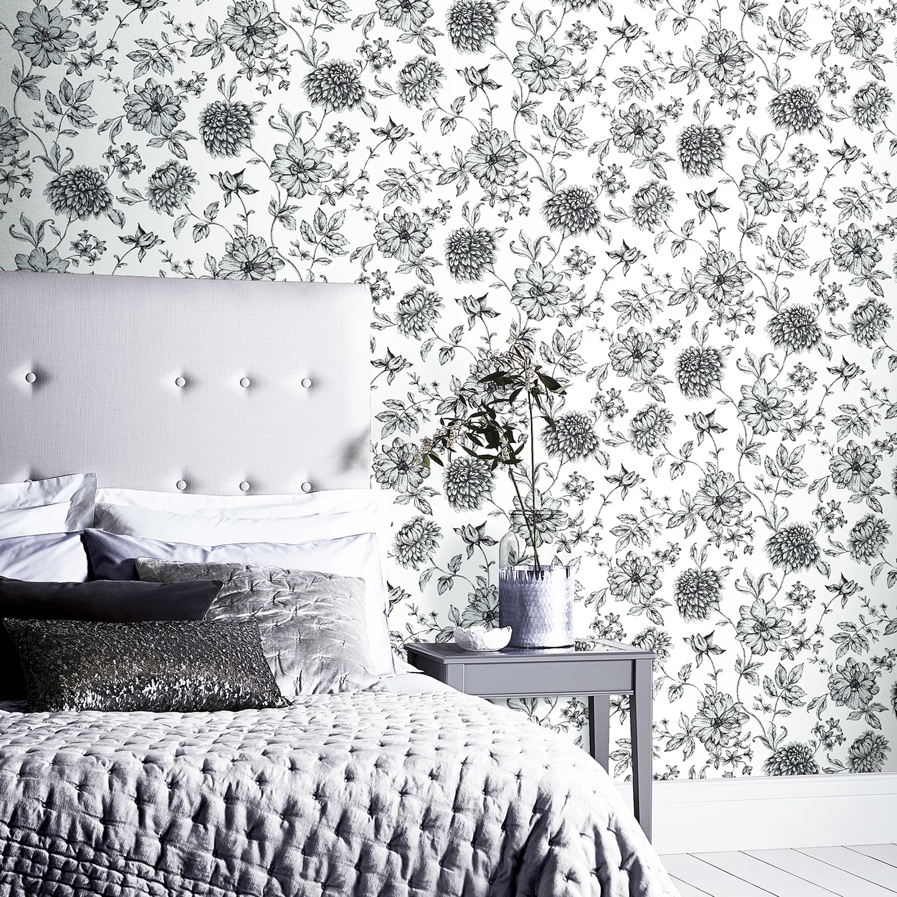 Arthouse Della - Black Wallpaper | Buy Online Arthouse Della wallpaper, color Black, SKU AH692507