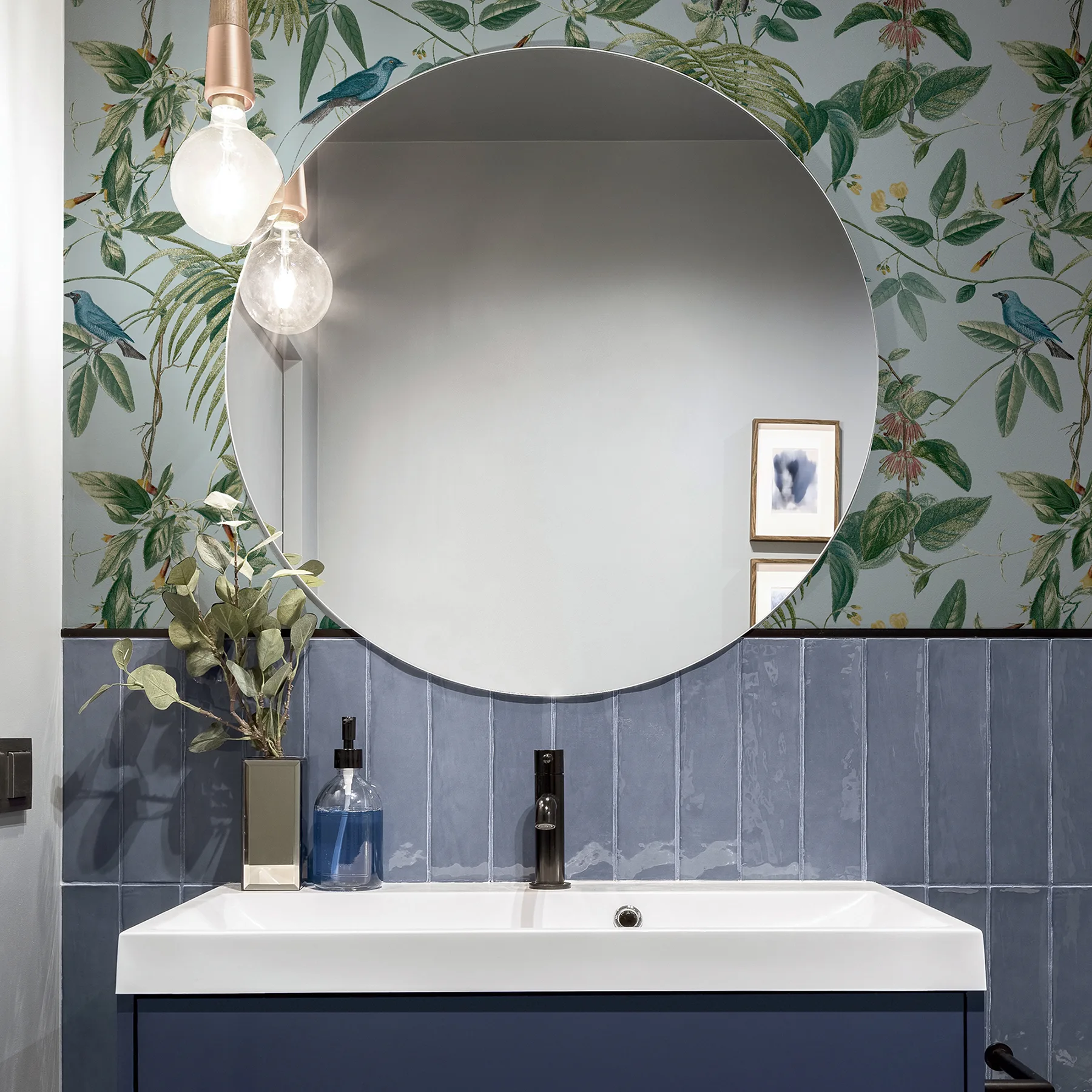 Arthouse Nanette - Light Blue Wallpaper | Buy Online Arthouse Nanette wallpaper, color Light Blue, SKU AH921609
