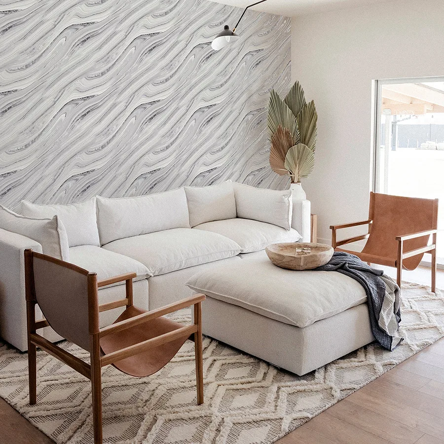 Arthouse Nellie - Silver Wallpaper | Buy Online Arthouse Nellie wallpaper, color Silver, SKU AH692605