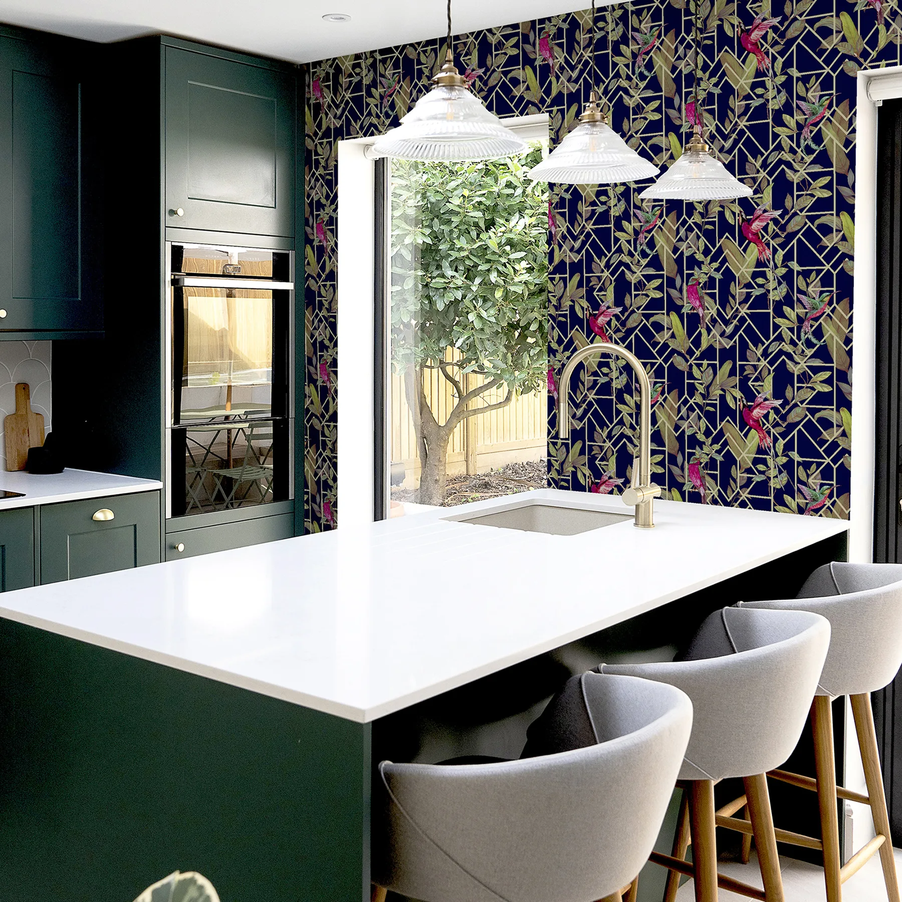Arthouse Thelma - Navy Wallpaper | Buy Online Arthouse Thelma wallpaper, color Navy, SKU AH908003