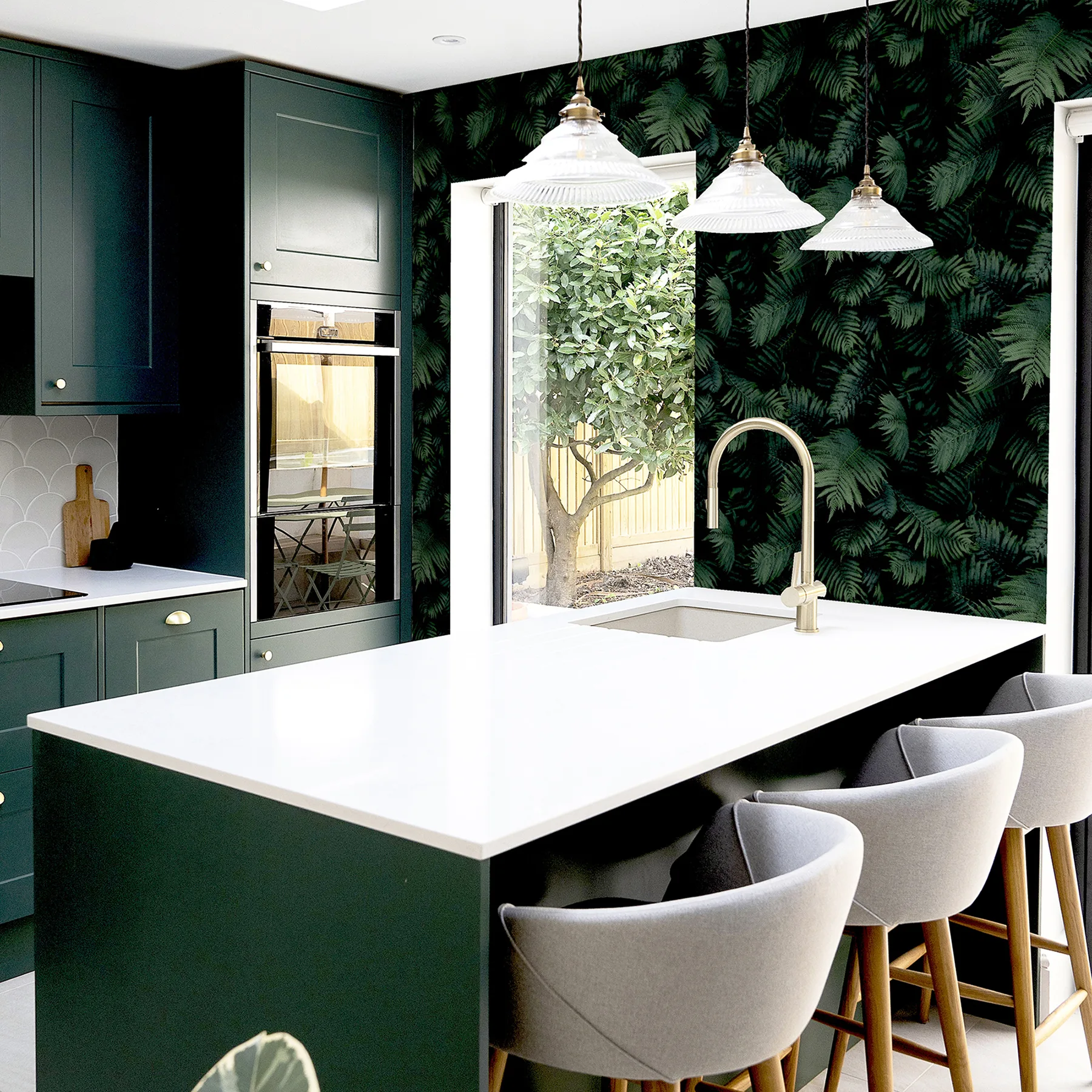 Arthouse Winona - Green Wallpaper | Buy Online Arthouse Winona wallpaper, color Green, SKU AH907601