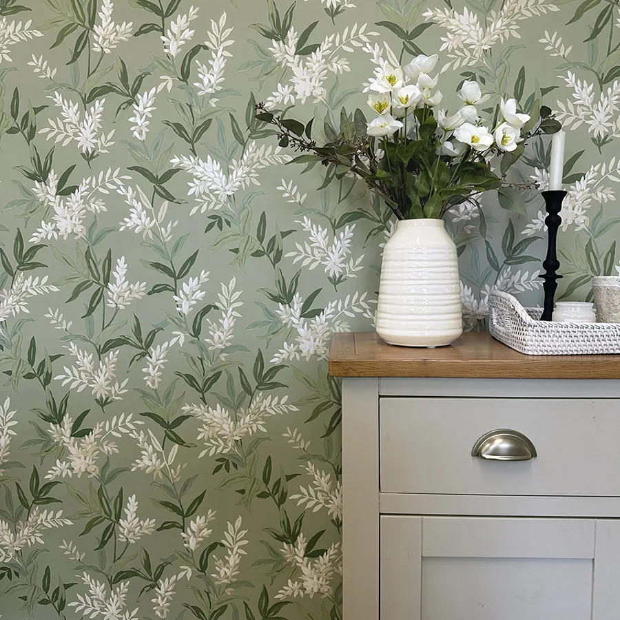 Belgravia Decor Olivia wallpaper, color Sage, SKU BG5907