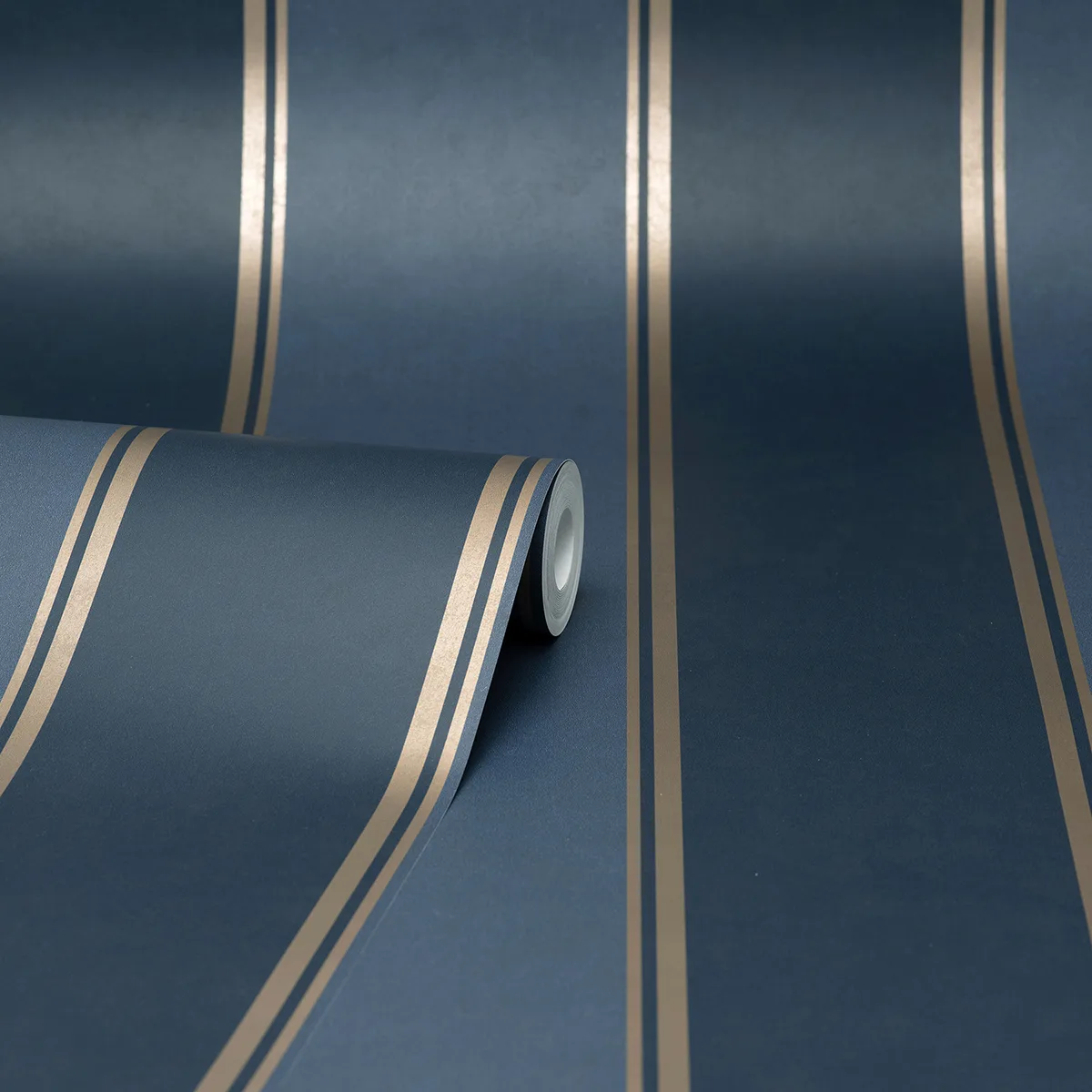 Brewster Rydia - Blue Wallpaper | Buy Online Brewster Rydia wallpaper, color Blue, SKU M1708