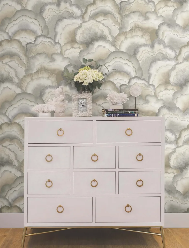Candice Olson Abalone Fans wallpaper, color Smokey, SKU PSW1615RL