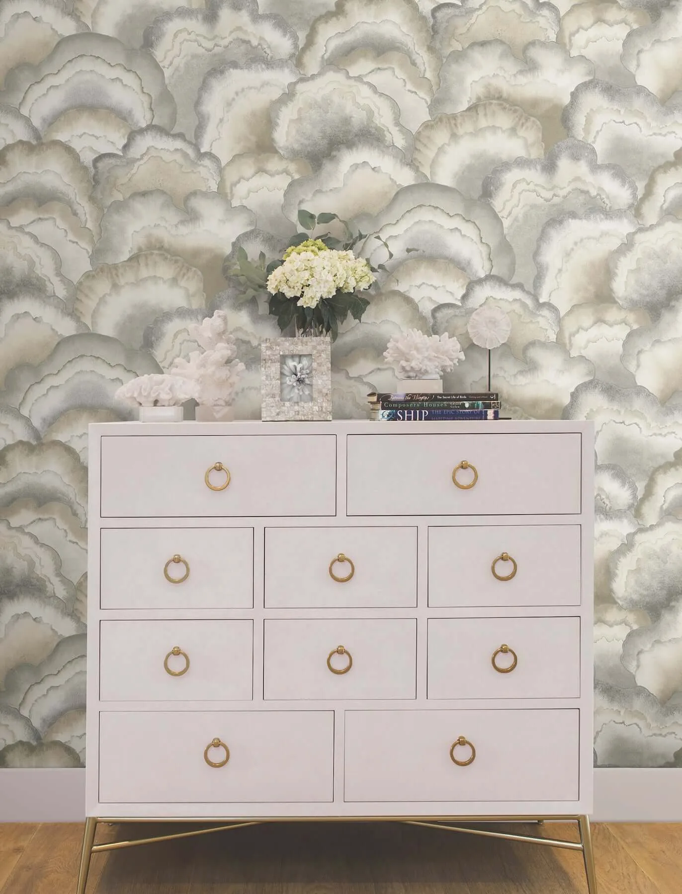 Candice Olson Abalone Fans wallpaper, color Smokey, SKU PSW1615RL