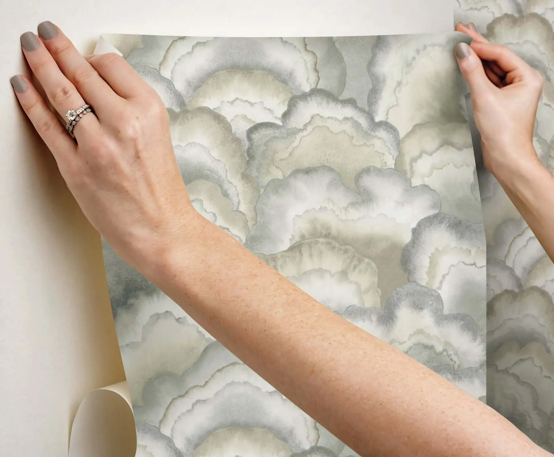 Candice Olson Abalone Fans - Smokey Wallpaper | Buy Online Candice Olson Abalone Fans wallpaper, color Smokey, SKU PSW1615RL