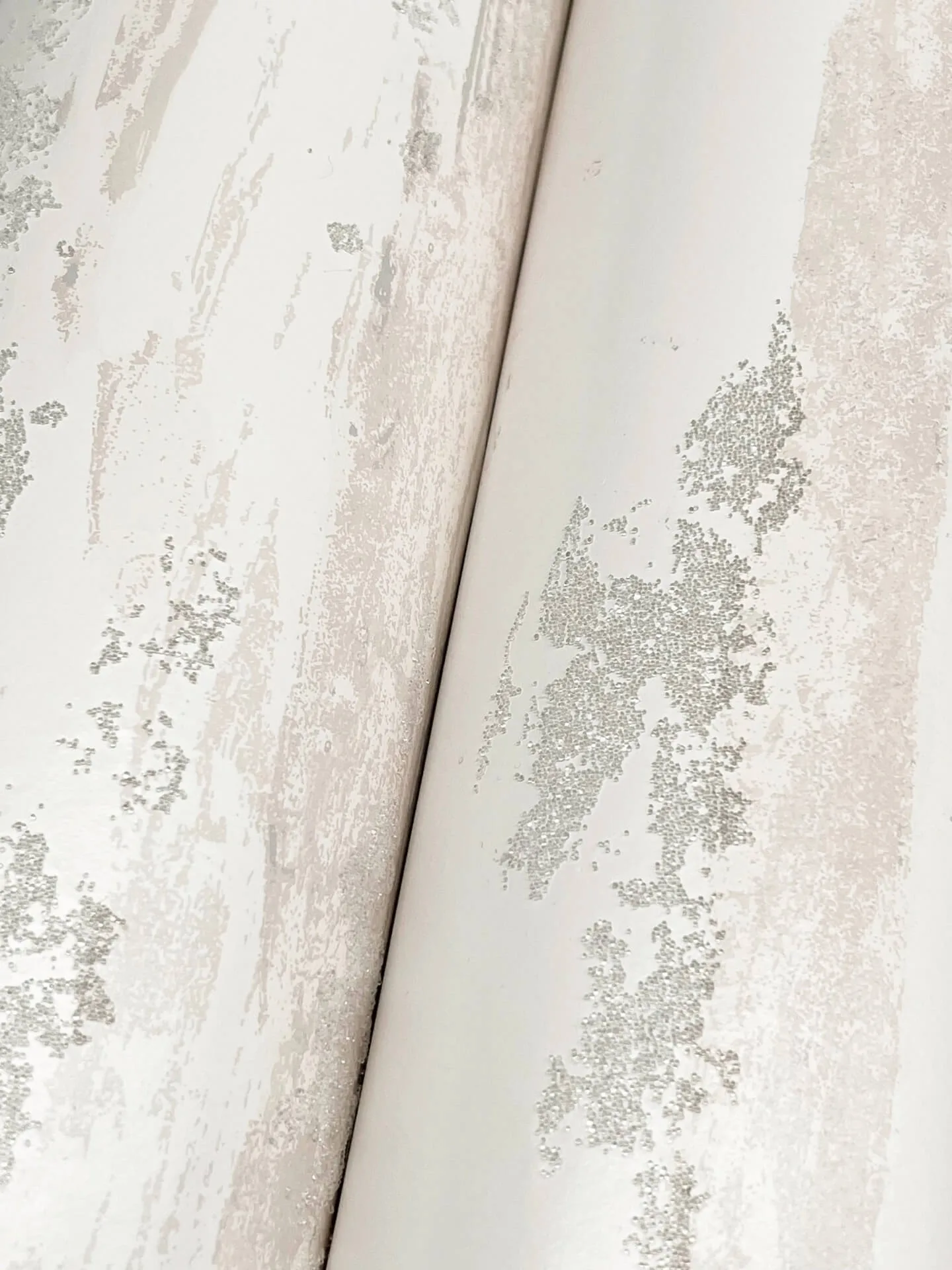 Candice Olson Artistic - Coral Wallpaper | Buy Online Candice Olson Artistic wallpaper, color Coral, SKU NT6176