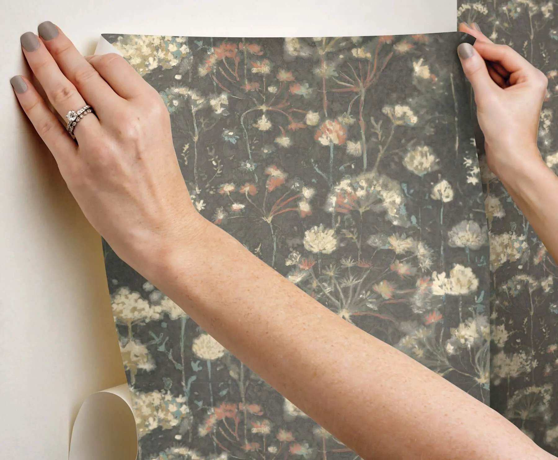 Candice Olson Botanical Fantasy - Red & Blue Wallpaper | Buy Online Candice Olson Botanical Fantasy wallpaper, color Red & Blue, SKU PSW1604RL