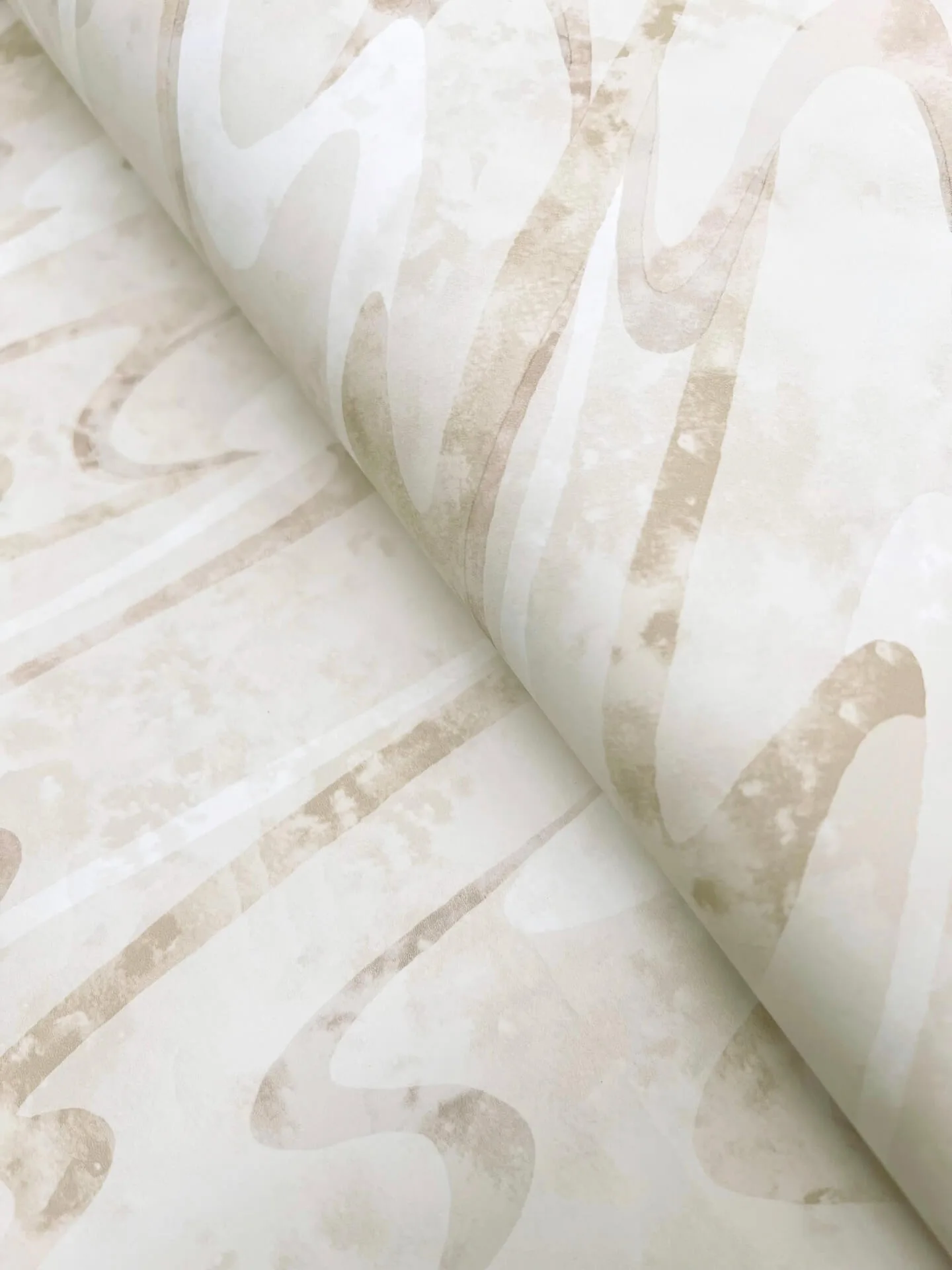 Candice Olson Dreamland - Cameo Wallpaper | Buy Online Candice Olson Dreamland wallpaper, color Cameo, SKU NT6173