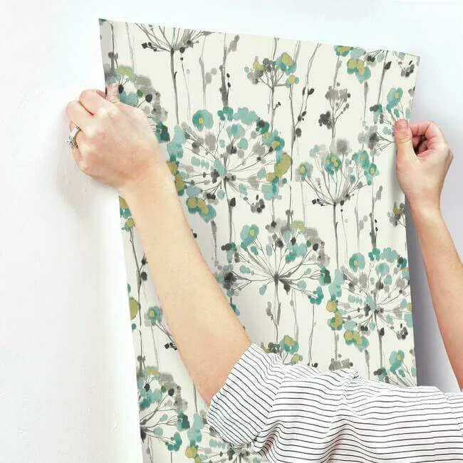 Candice Olson Flourish - Gold Metallic Wallpaper | Buy Online Candice Olson Flourish wallpaper, color Gold Metallic, SKU CN2102