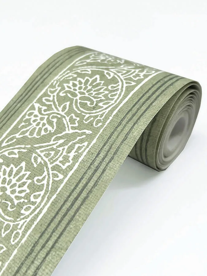 Chesapeake Carved Floral Border wallpaper, color Green, SKU 4148-14501