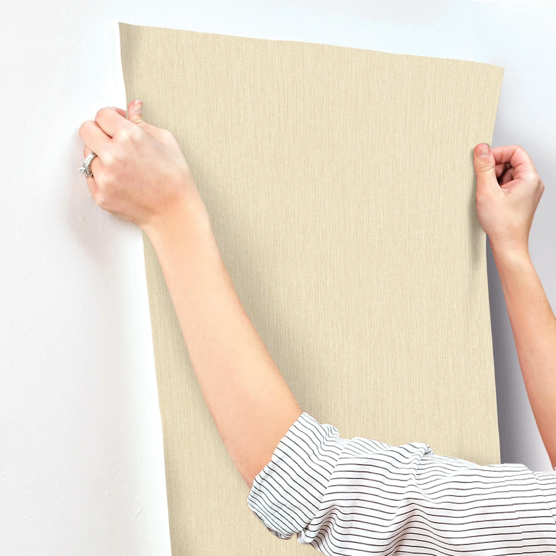 Chesapeake Elijah wallpaper, color Wheat, SKU 4191-83010