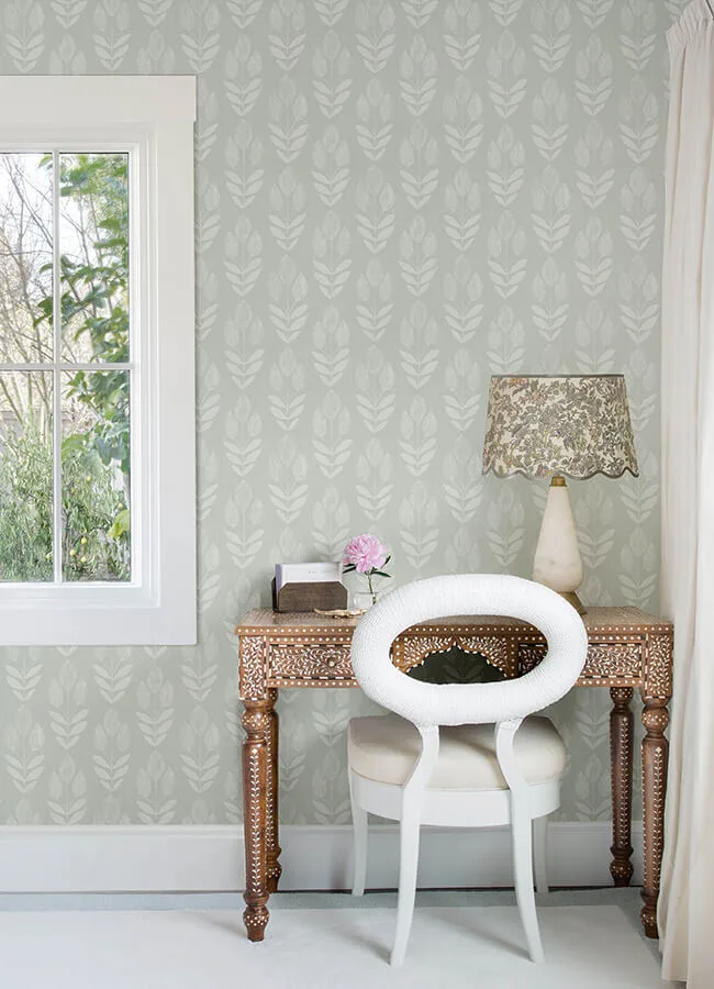 Chesapeake Garland wallpaper, color Aqua, SKU 4148-27475