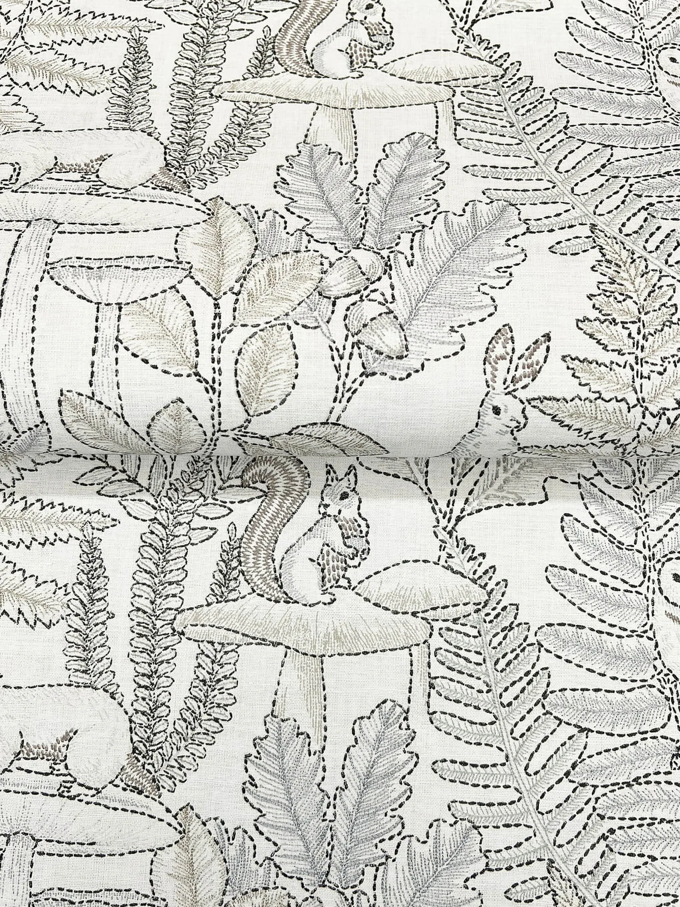 Chesapeake Holt - Neutral Wallpaper | Buy Online Chesapeake Holt wallpaper, color Neutral, SKU 4169-83103