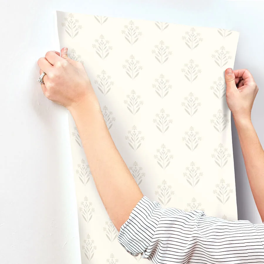 Chesapeake Kova - Dove Wallpaper | Buy Online Chesapeake Kova wallpaper, color Dove, SKU 3125-72349
