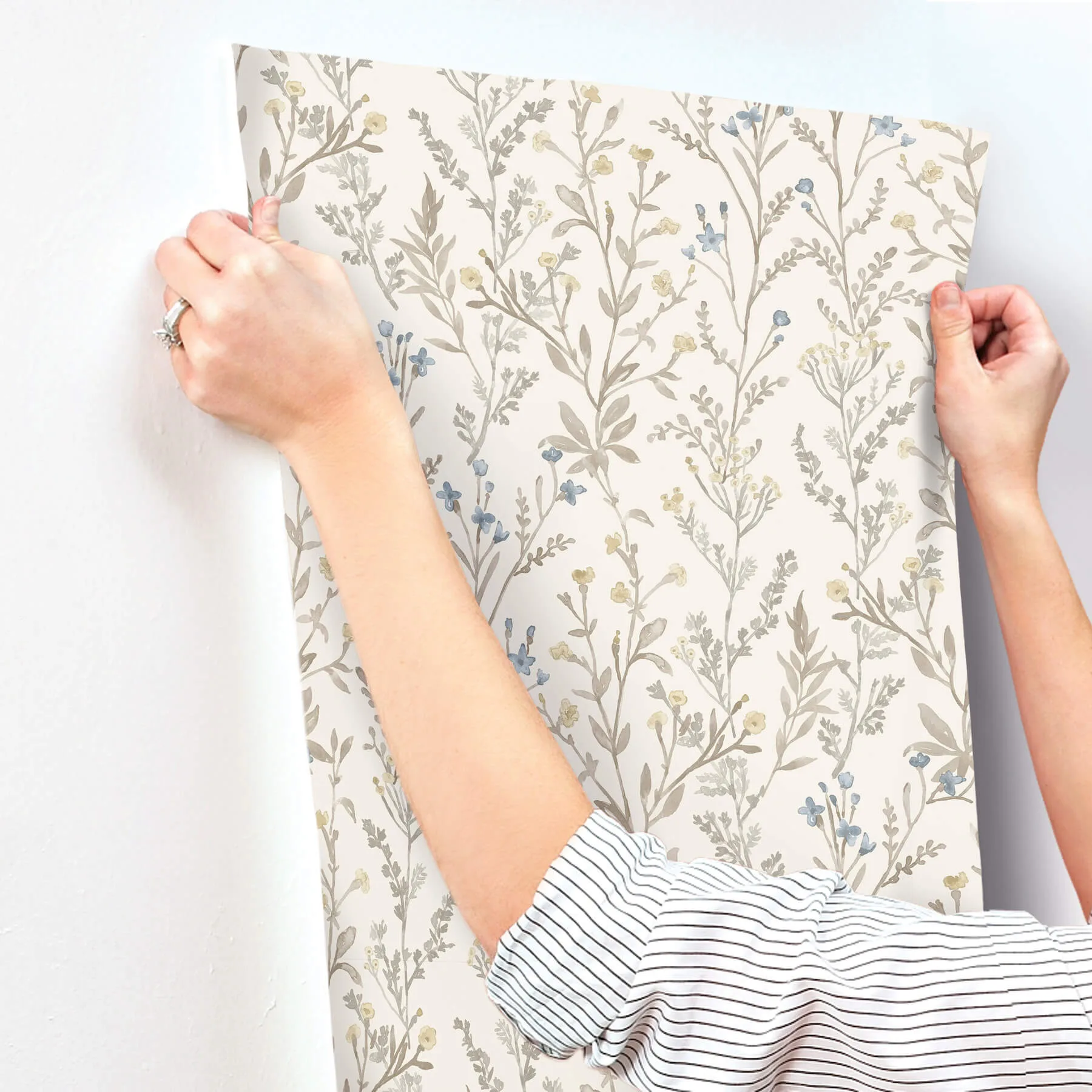 Chesapeake Laverne - Neutral Wallpaper | Buy Online Chesapeake Laverne wallpaper, color Neutral, SKU 4191-83017