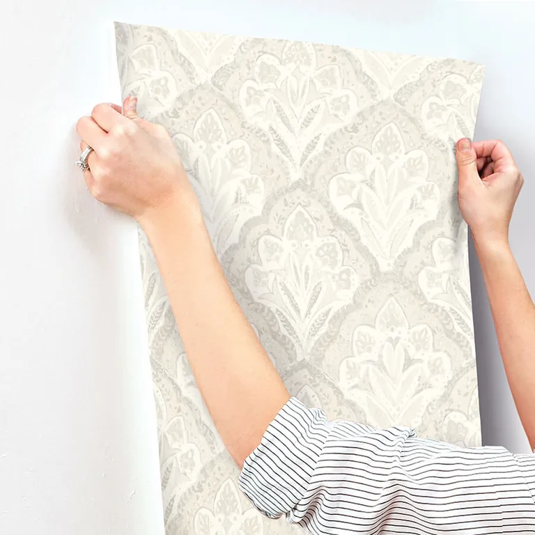 Chesapeake Mimir wallpaper, color Dove, SKU 3125-72339