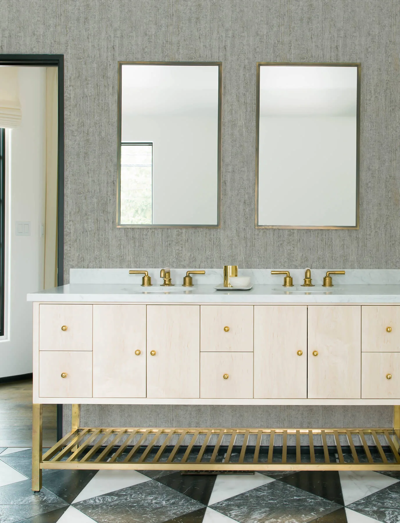 Chesapeake Ramona - Grey Wallpaper | Buy Online Chesapeake Ramona wallpaper, color Grey, SKU 4191-83004