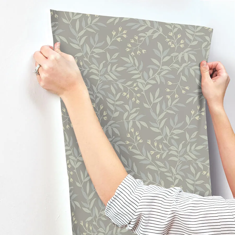 Chesapeake Senna - Silver Wallpaper | Buy Online Chesapeake Senna wallpaper, color Silver, SKU 4134-72522