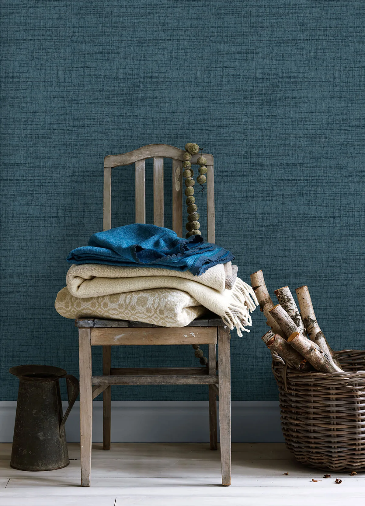 Chesapeake Solitude wallpaper, color Navy, SKU 3124-13984