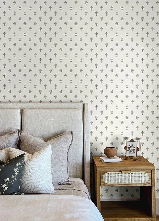 Chesapeake Surdiva - Ivory Wallpaper | Buy Online Chesapeake Surdiva wallpaper, color Ivory, SKU 4148-27457
