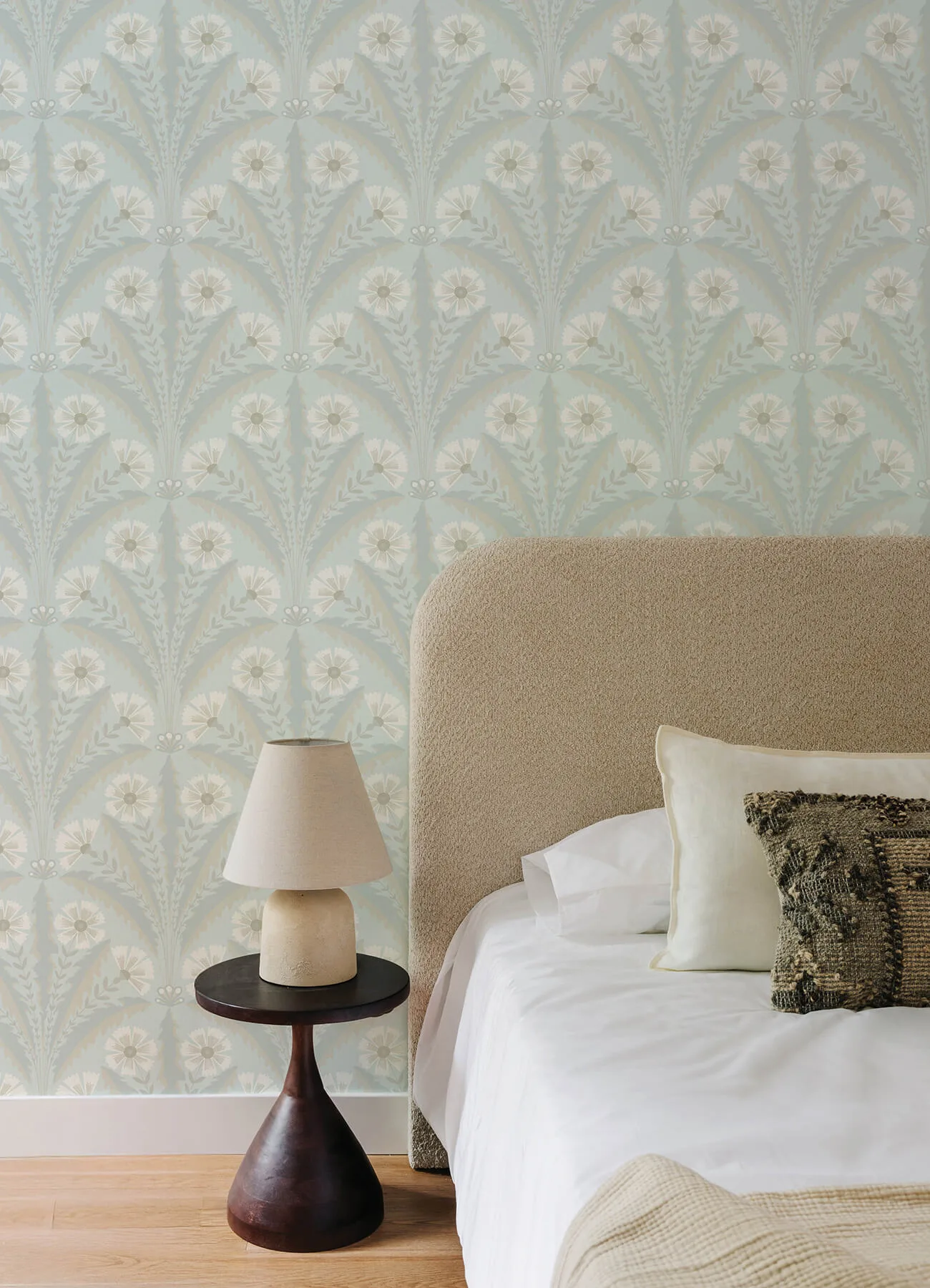Chesapeake Tap Root wallpaper, color Light Blue, SKU 4169-27602