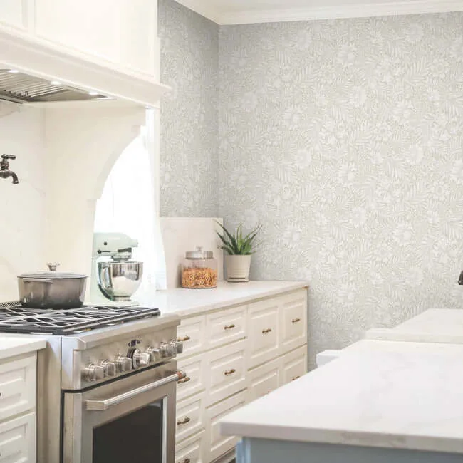 Erin & Ben Modern Acanthus wallpaper, color Wicker, SKU PSW1445RL