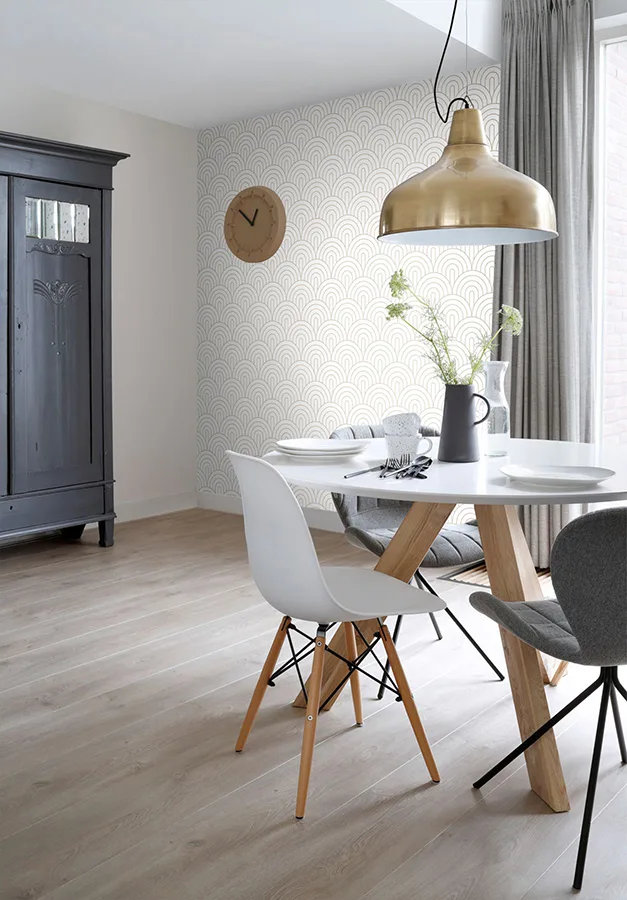 ESTA Home Lalique - White Wallpaper | Buy Online ESTA Home Lalique wallpaper, color White, SKU DD139215