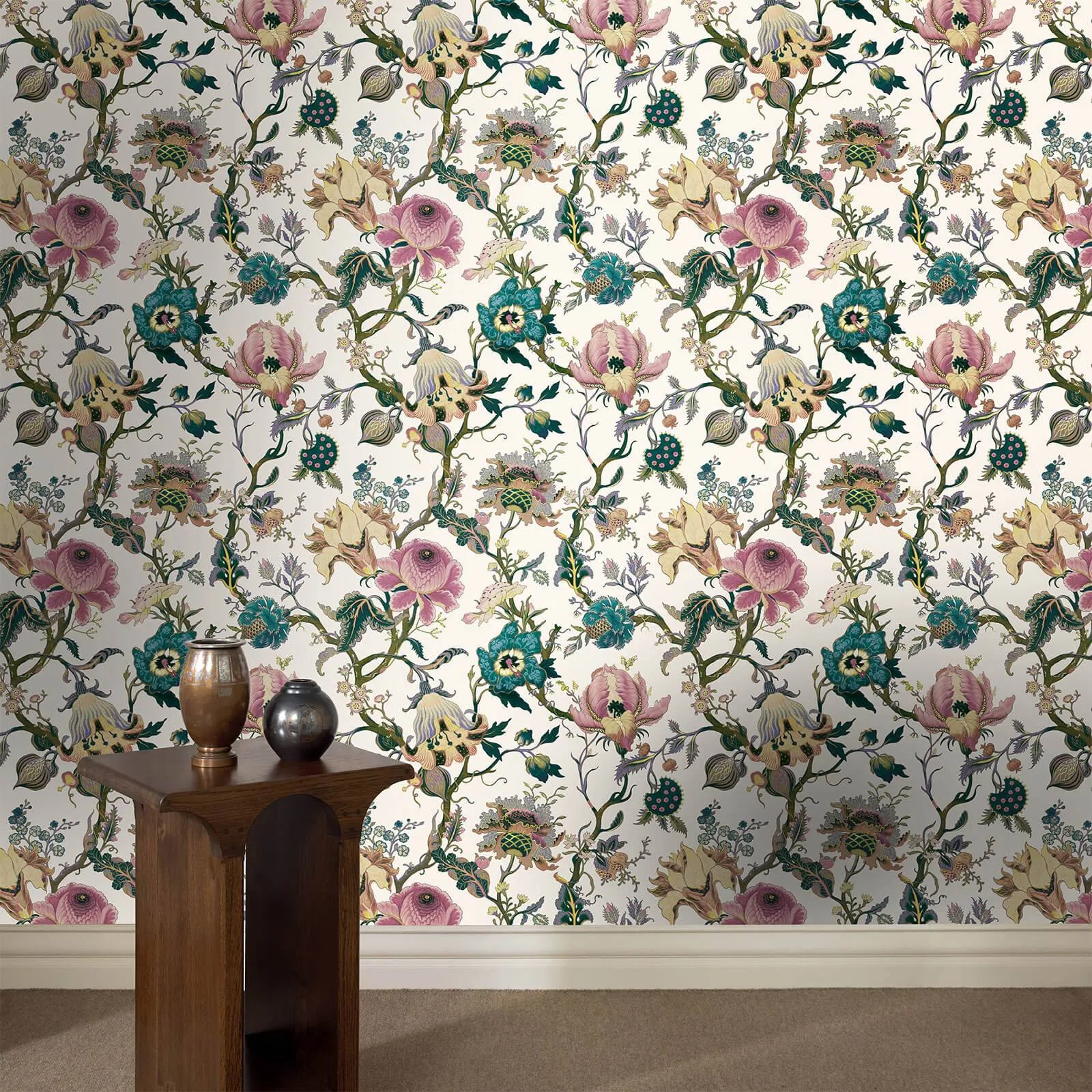 House of Hackney Artemis Wallpaper in Off White House of Hackney Artemis wallpaper in Off White, blooms and foliage in white