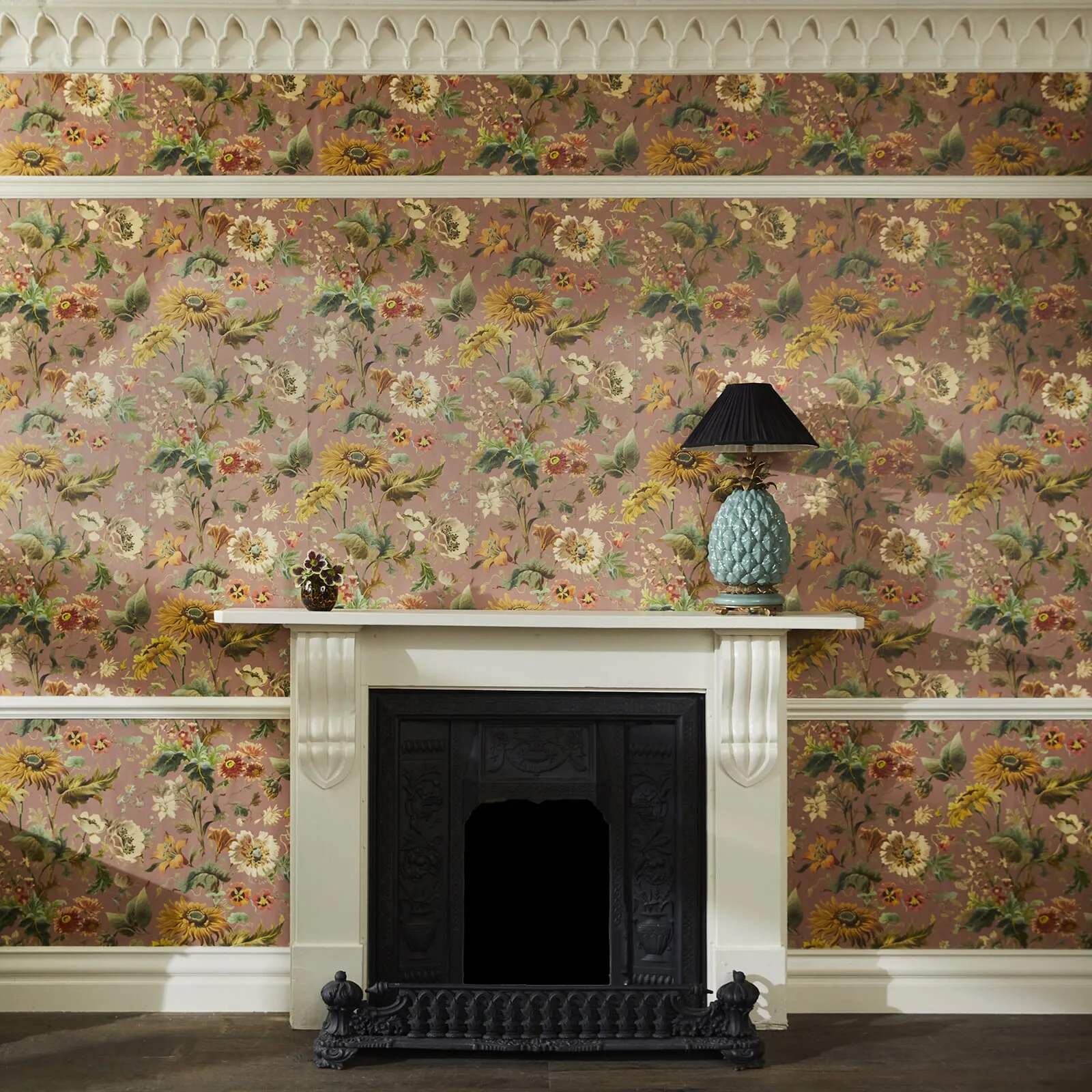 House of Hackney Avalon wallpaper in Puce Pink, blooms and foliage in pink