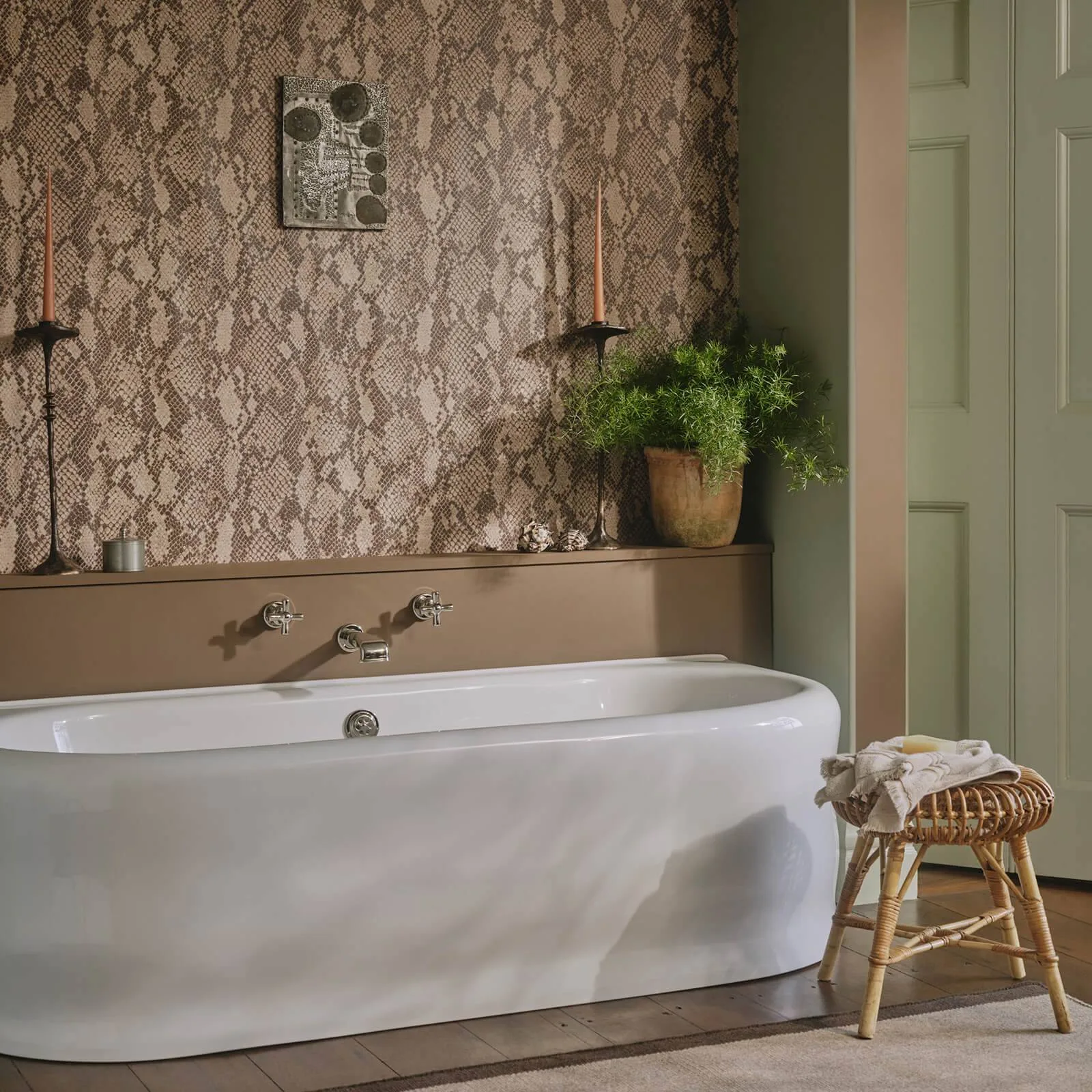 House of Hackney Cobra Wallpaper in Earth House of Hackney Cobra wallpaper in Earth, serpents and animal markings in earth