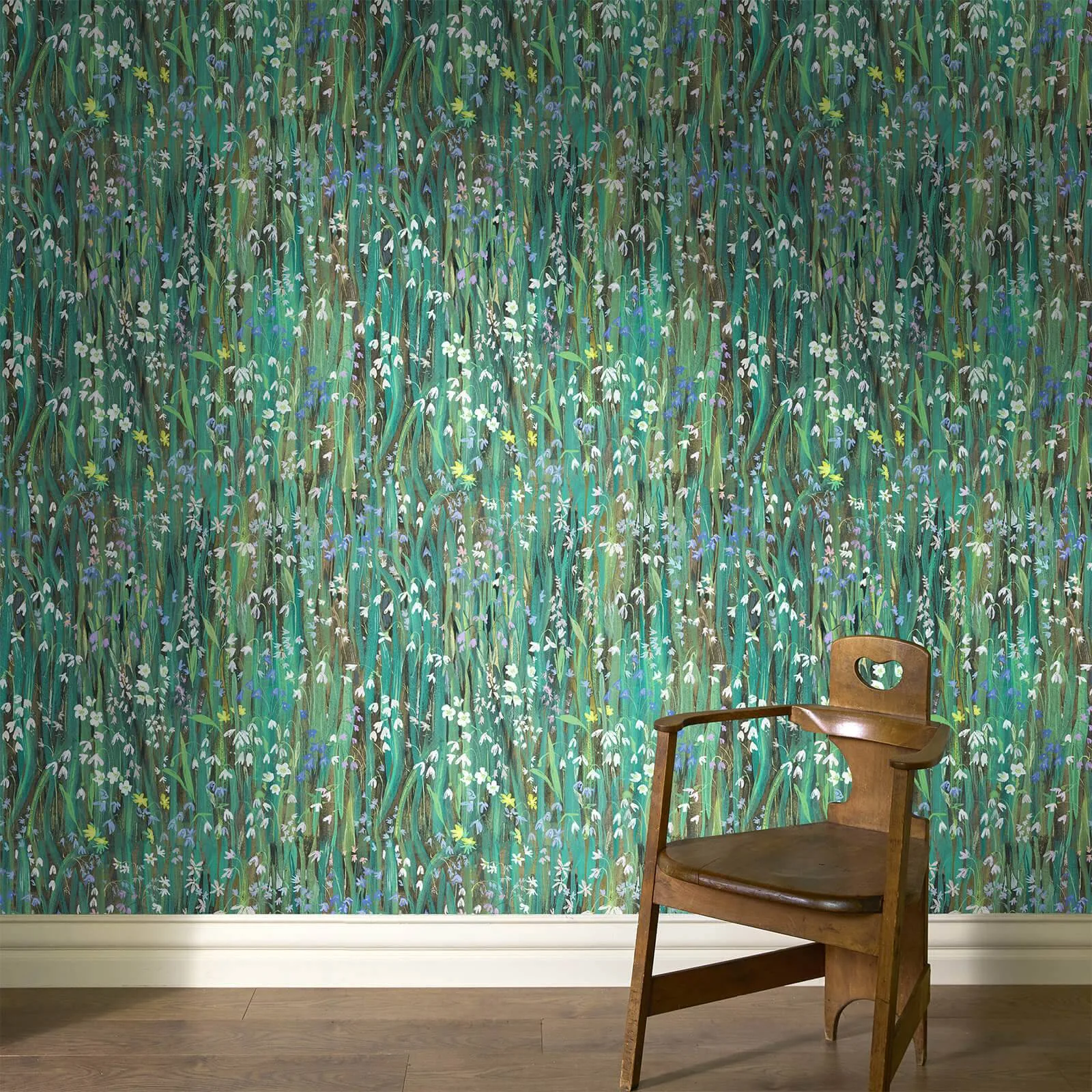 House of Hackney Galanthi wallpaper in Viridis, blooms and foliage in viridis