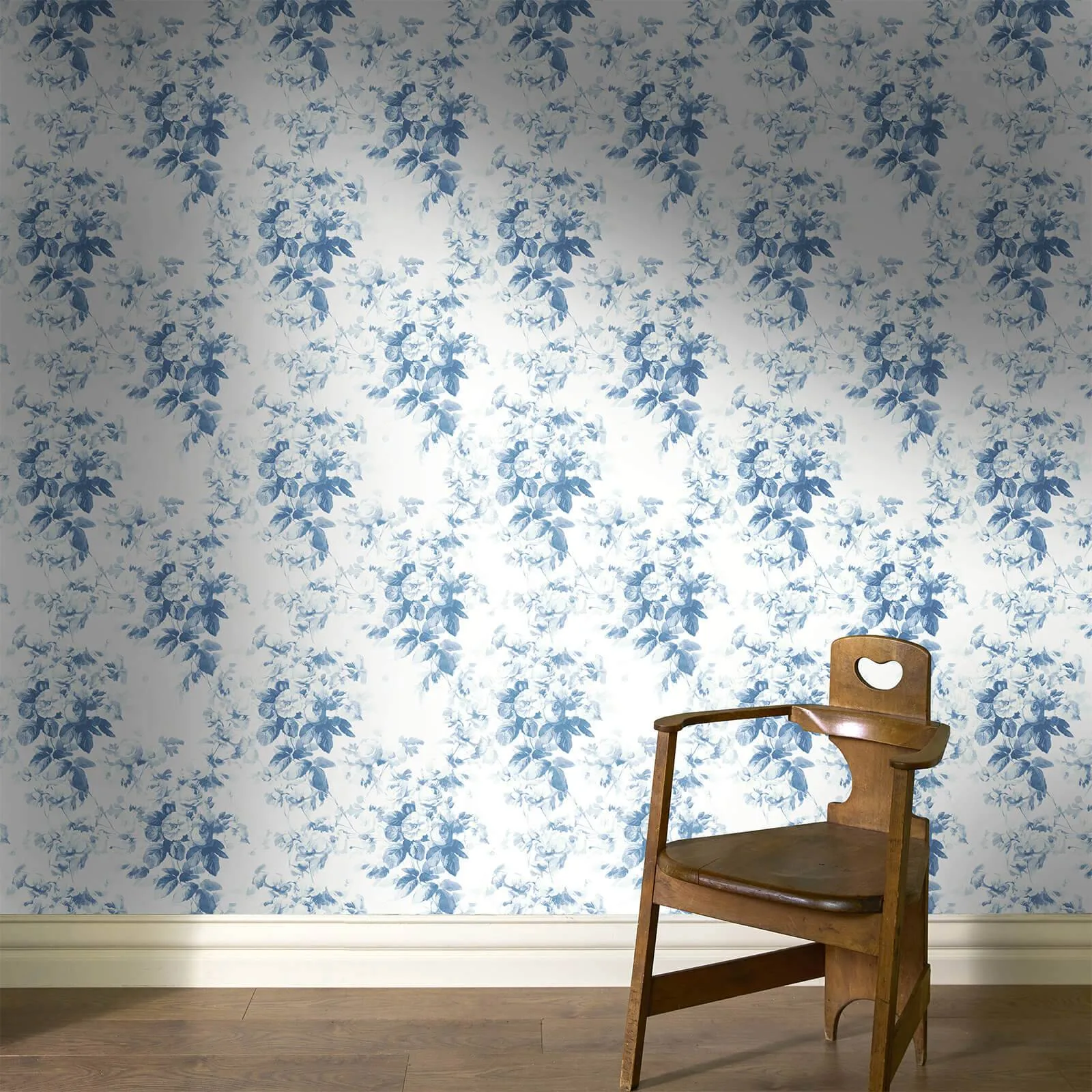 House of Hackney London Rose wallpaper in China, blooms and foliage in china
