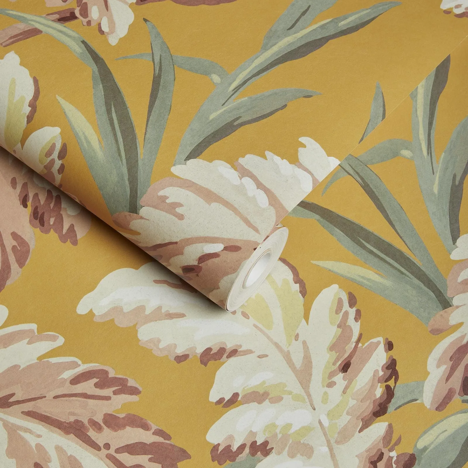 House of Hackney Pluma Wallpaper in Flaxen House of Hackney Pluma wallpaper in Flaxen, foliage in flaxen