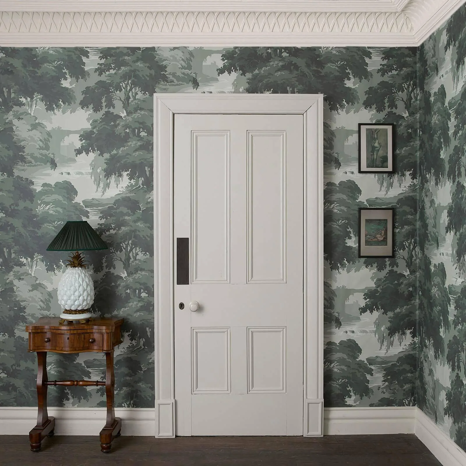 House of Hackney Reverie wallpaper in Verde, foliage and trees in verde