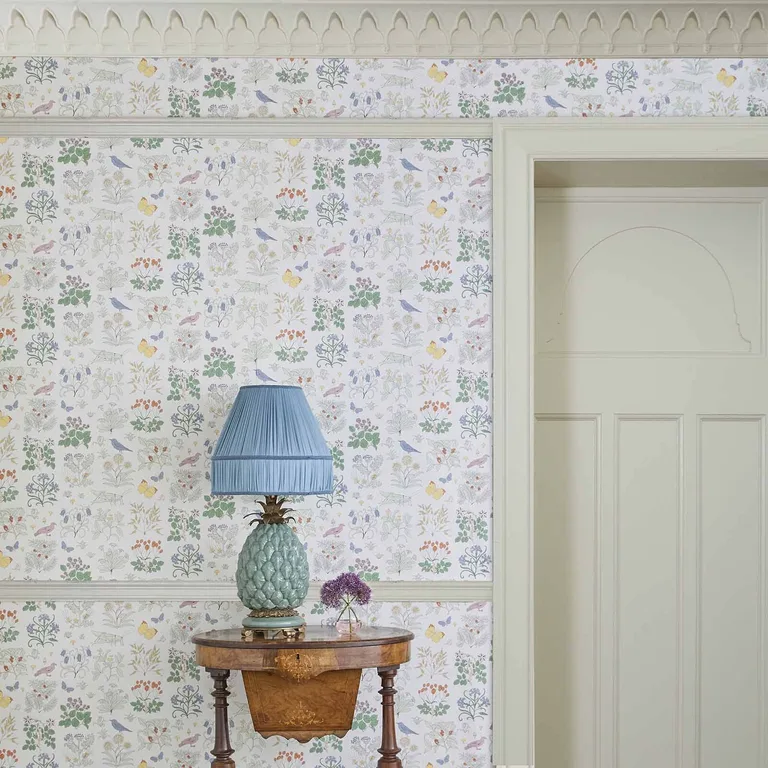 House of Hackney Voysey's Garden Magna wallpaper in Off White, blooms and foliage in white
