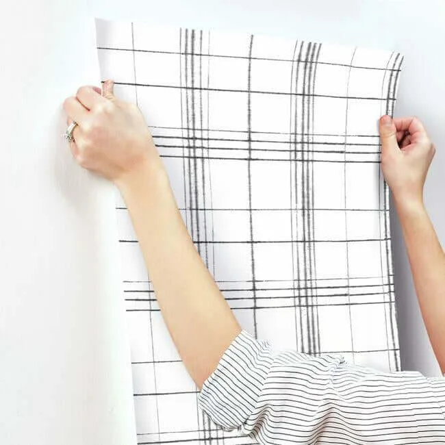 Inspired by Color Farmhouse Plaid wallpaper, color Black & White, SKU FH4016