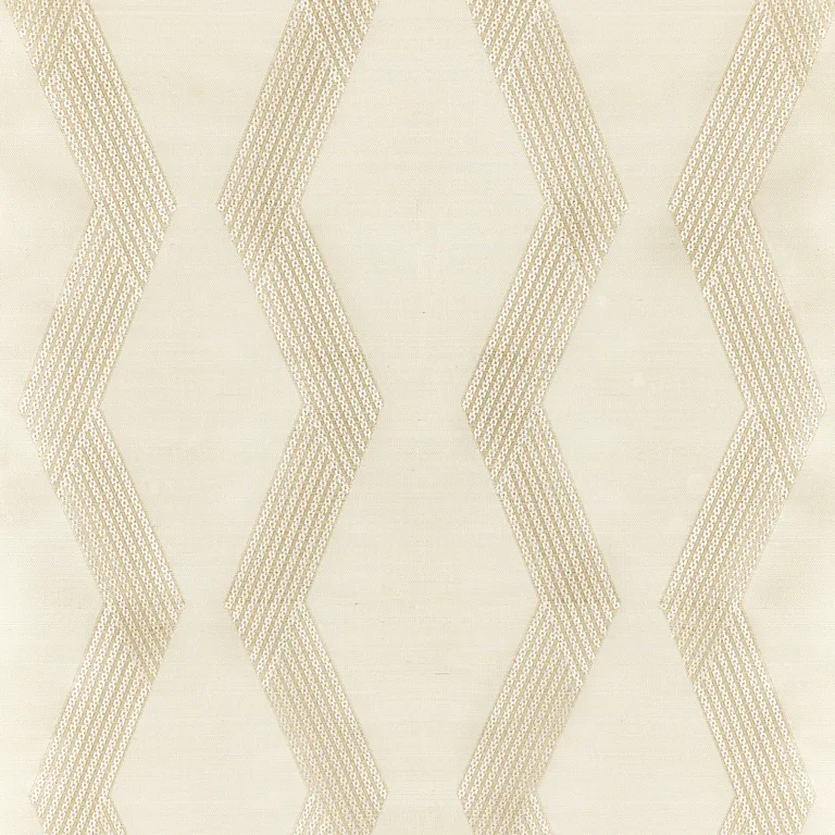 Kravet Couture Chainlink Emb Sisal in Bone (W3835.161.0)