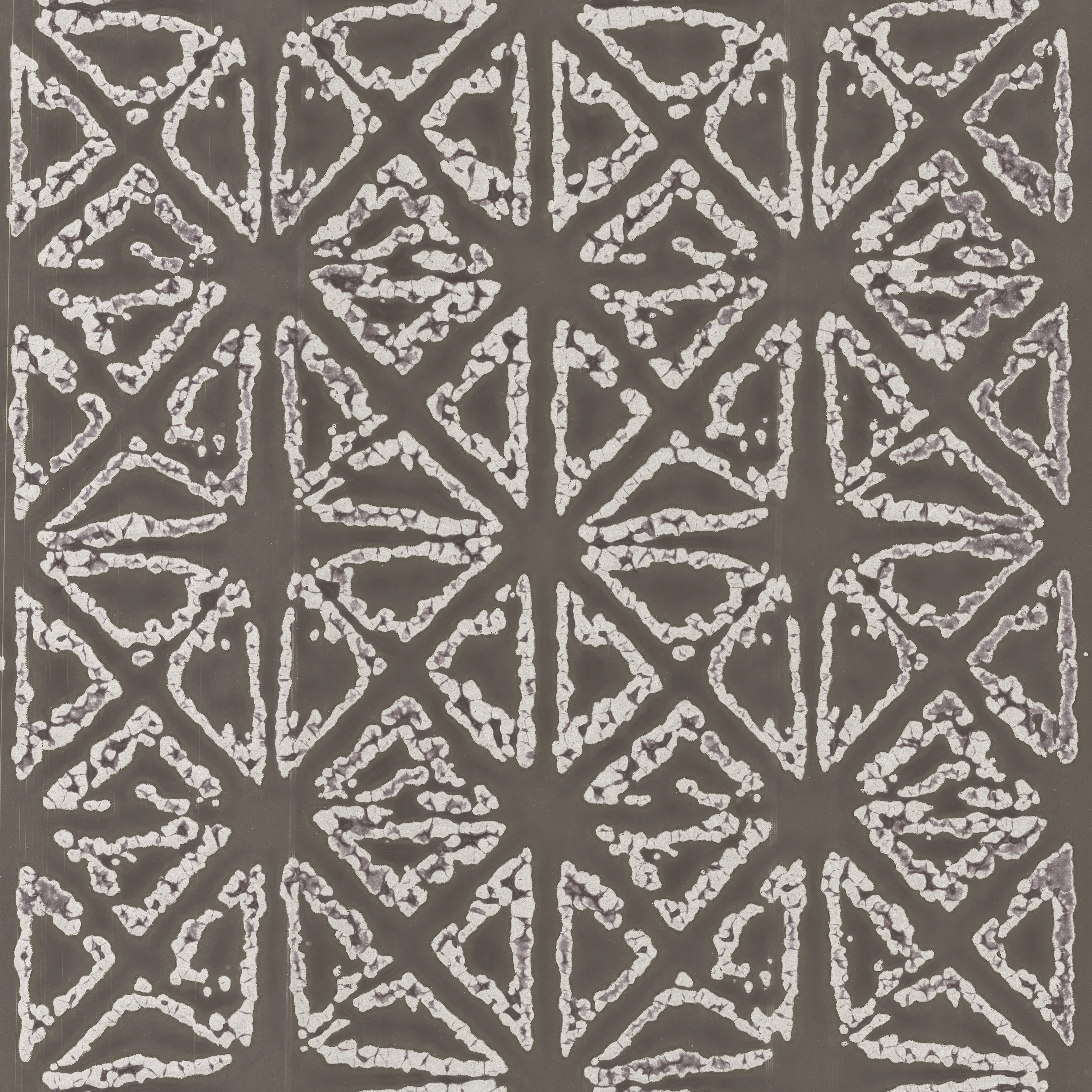 Kravet Design Ronald Redding W3820 in Grey & Brown (W3820.611.0)