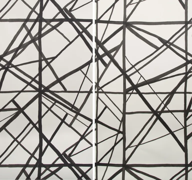 Lee Jofa Modern Channels Paper in Ebony/Iv (GWP-3302.816 NEW.0)