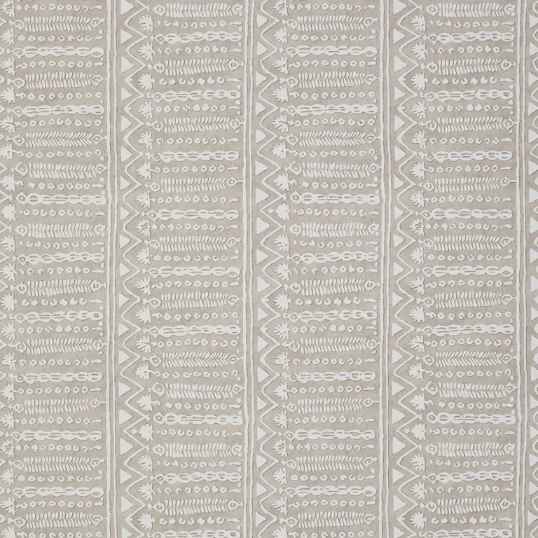 Lee Jofa Abingdon in Sand (PBFC-3530.16.0)