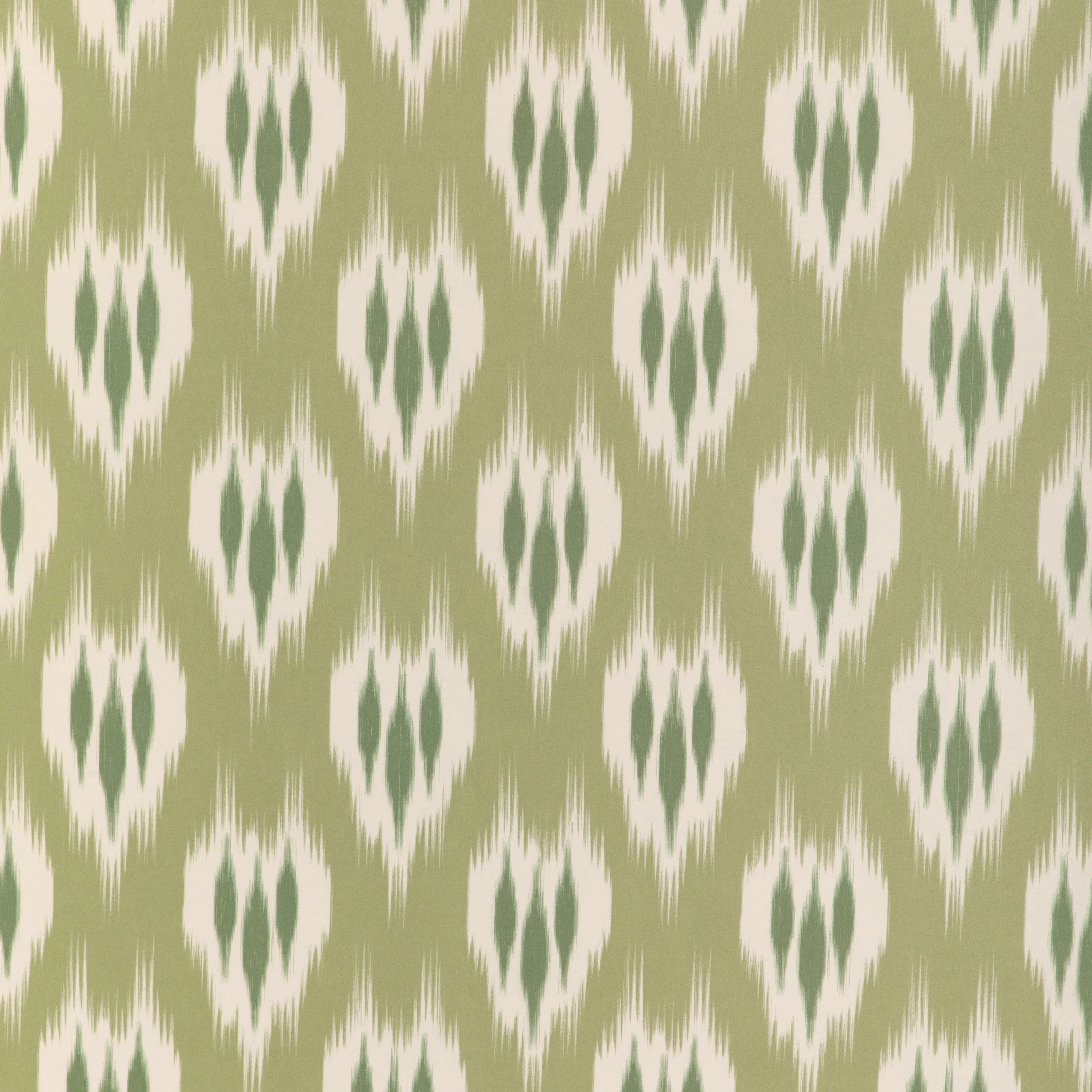 Lee Jofa Clare Paper in Moss (P2023102.33.0)
