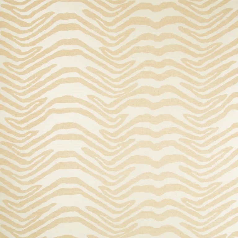 Lee Jofa Hendricks Paper in Camel (P2017106.16.0)