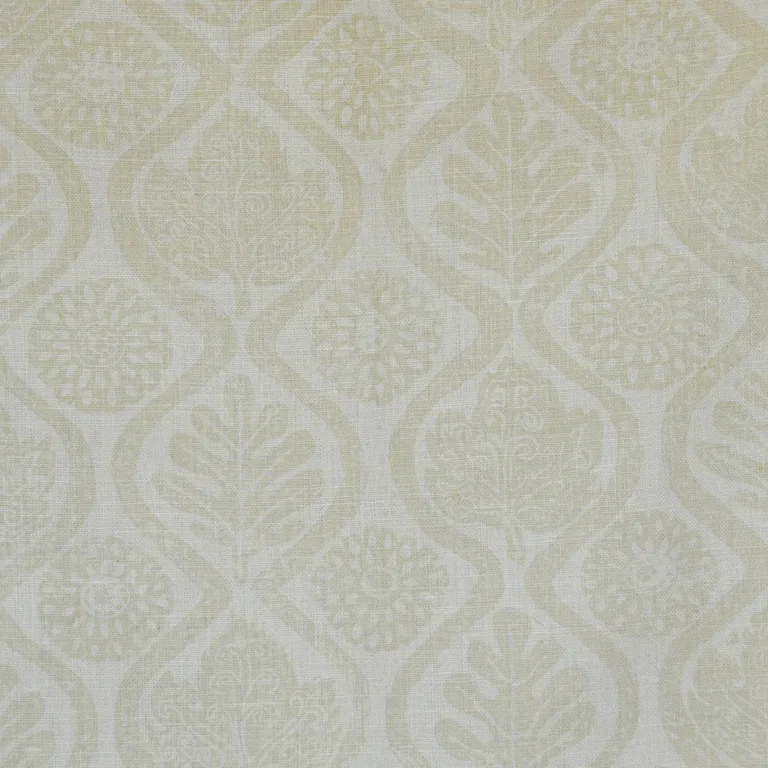 Lee Jofa Oakleaves in Beige (PBFC-3502.16.0)